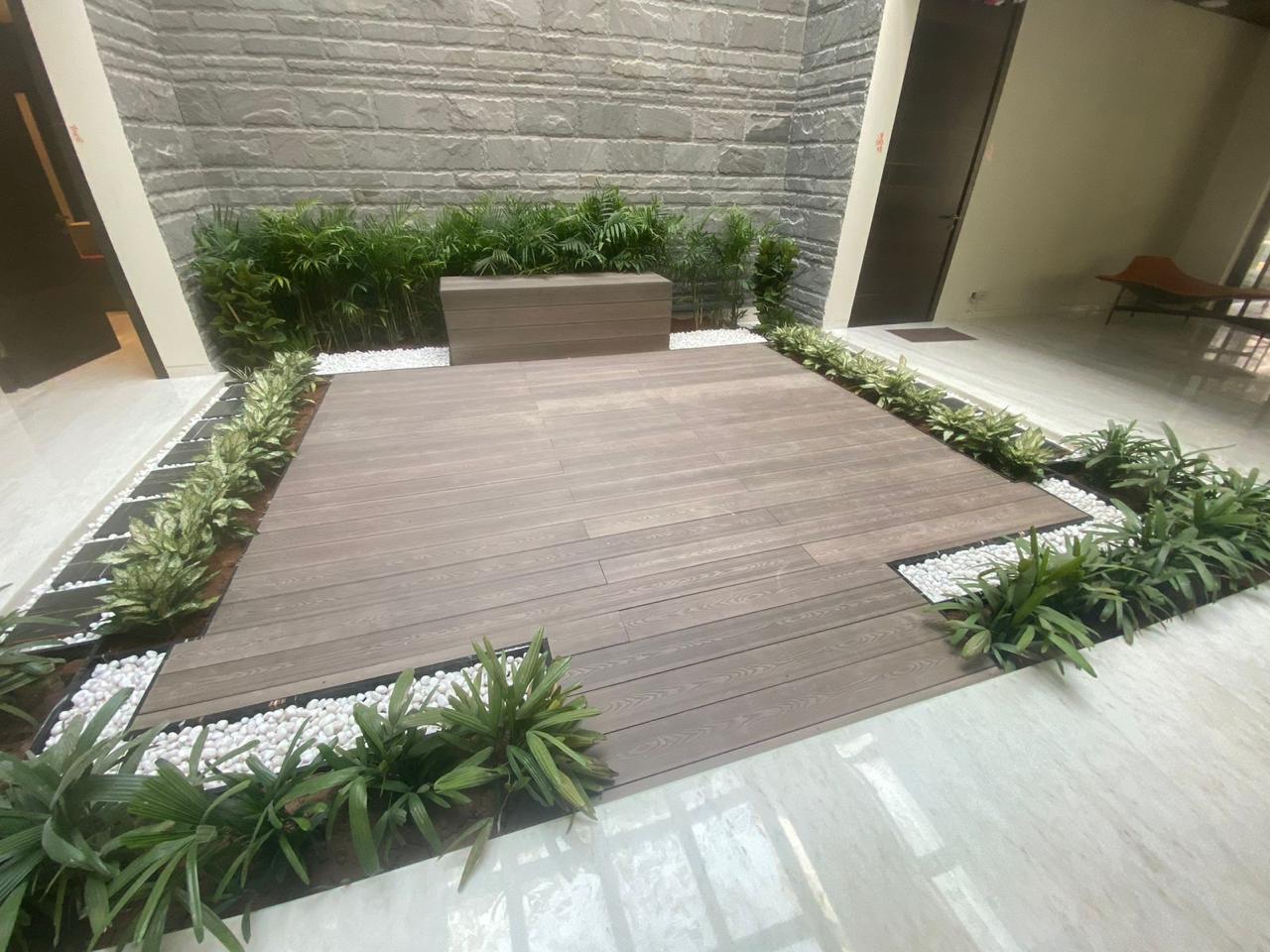 Landscaped Wooden Deck Patio, Kanpur